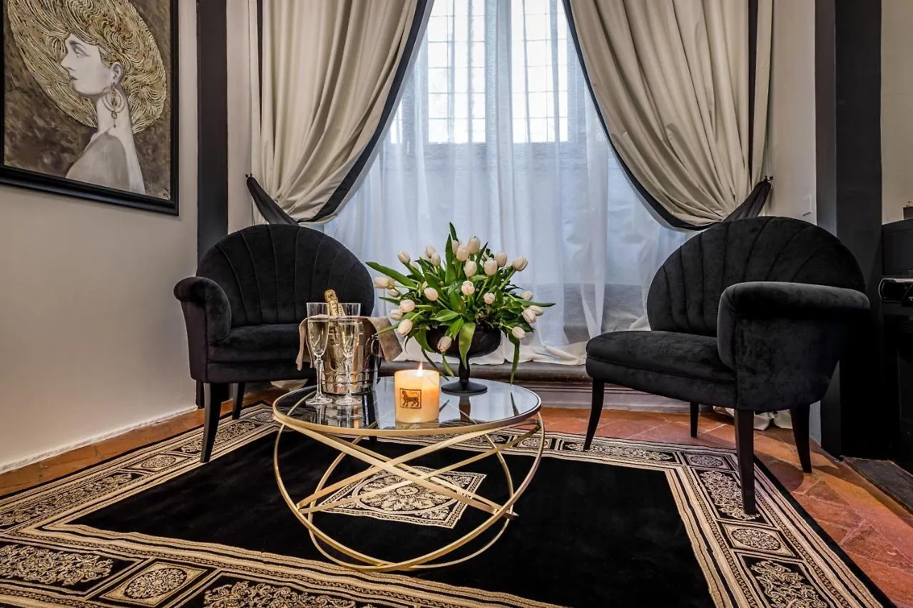 Palazzo Bianca Cappello Residenza D'Epoca Hotel Florence Italy